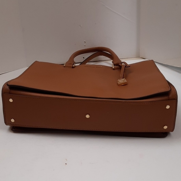 Brown Michael Kors bag - Picture 5 of 14